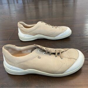 Finn comfort lace up sneakers men’s women size 41 or USA 9